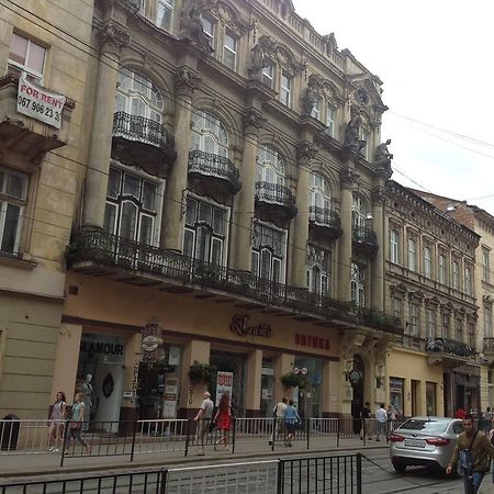Apartments On Doroshenka 19 Λβιβ Εξωτερικό φωτογραφία