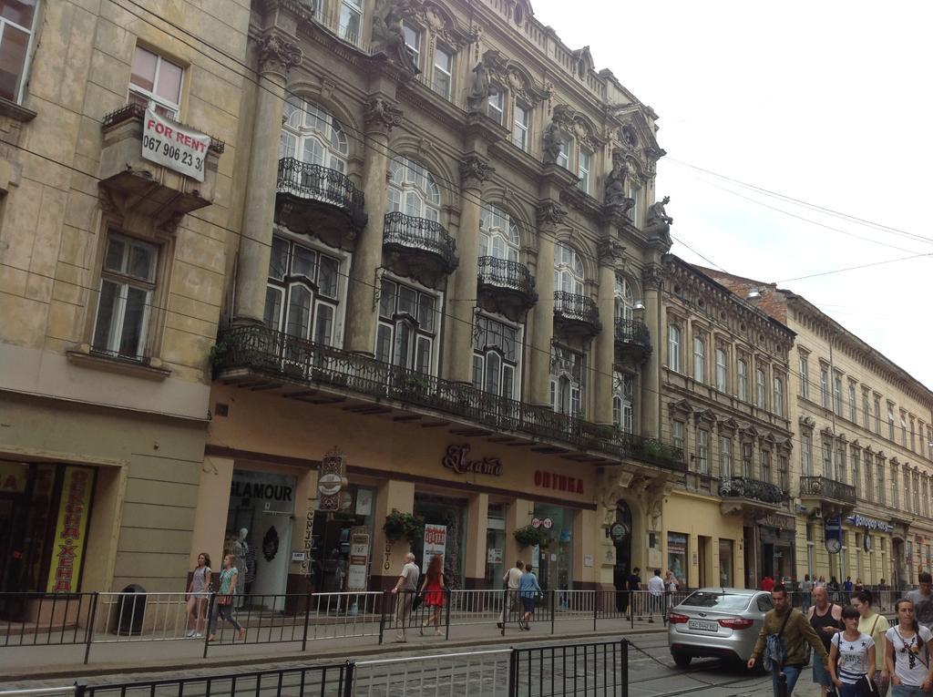 Apartments On Doroshenka 19 Λβιβ Εξωτερικό φωτογραφία